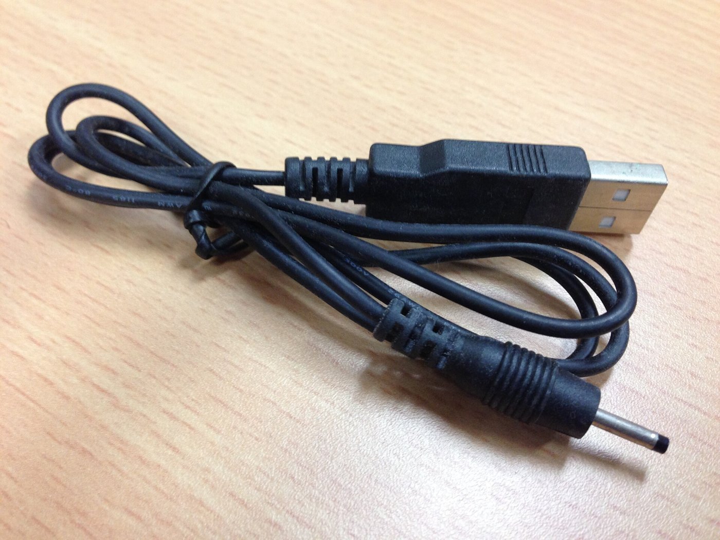 Pengisian daya cepat HP dengan kabel original